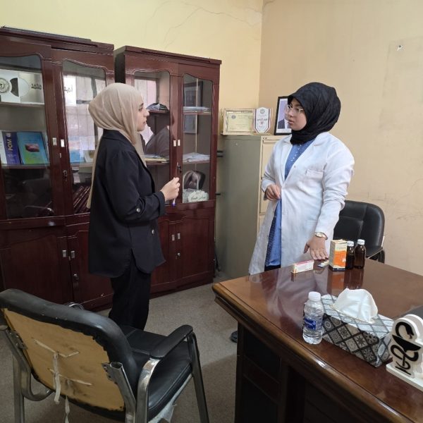 طلبة المرحلة الثالثة (فارم دي) يؤدون اختبار المهارات السريرية (15)