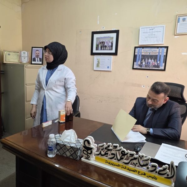 طلبة المرحلة الثالثة (فارم دي) يؤدون اختبار المهارات السريرية (19)