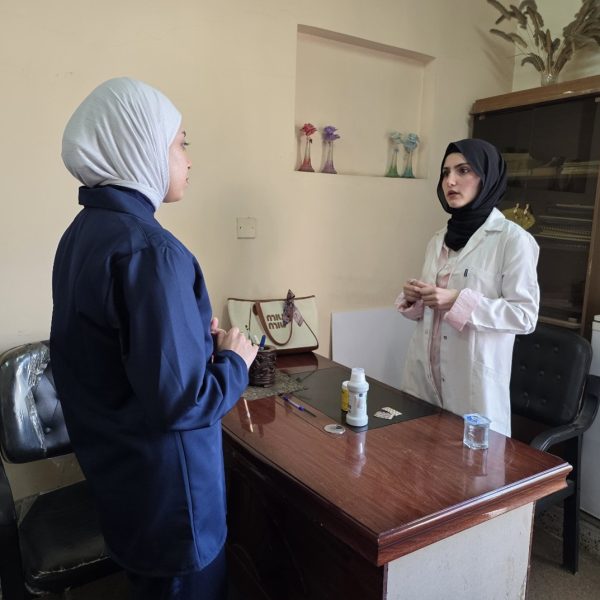طلبة المرحلة الثالثة (فارم دي) يؤدون اختبار المهارات السريرية (2)