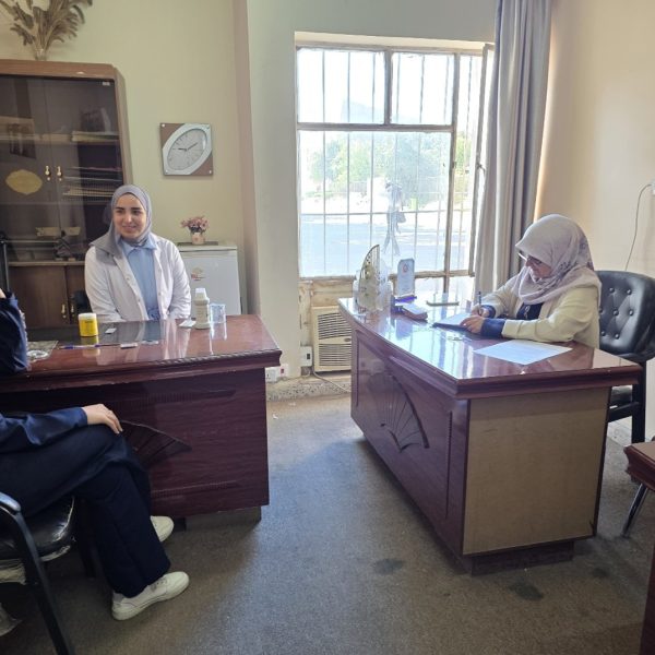 طلبة المرحلة الثالثة (فارم دي) يؤدون اختبار المهارات السريرية (26)