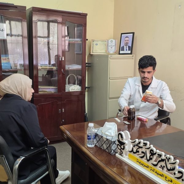 طلبة المرحلة الثالثة (فارم دي) يؤدون اختبار المهارات السريرية (7)